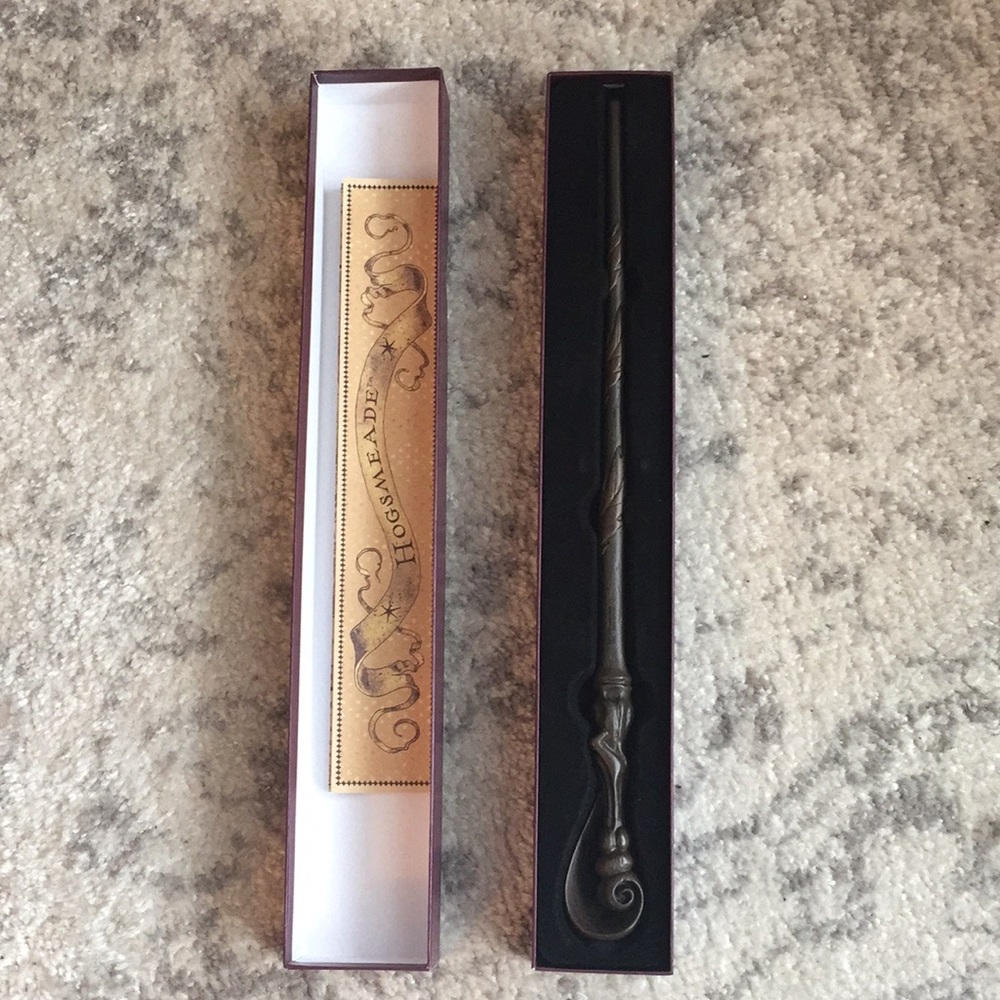 Interactive Fleur Delacour Harry Potter World Wand